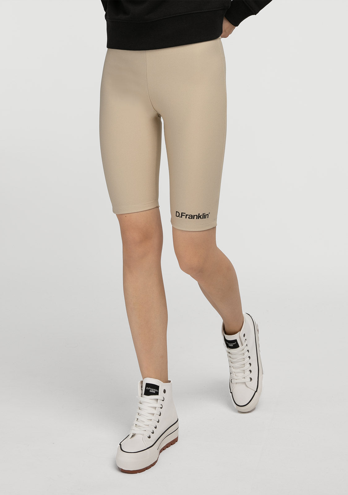 Basic Biker Short Beige