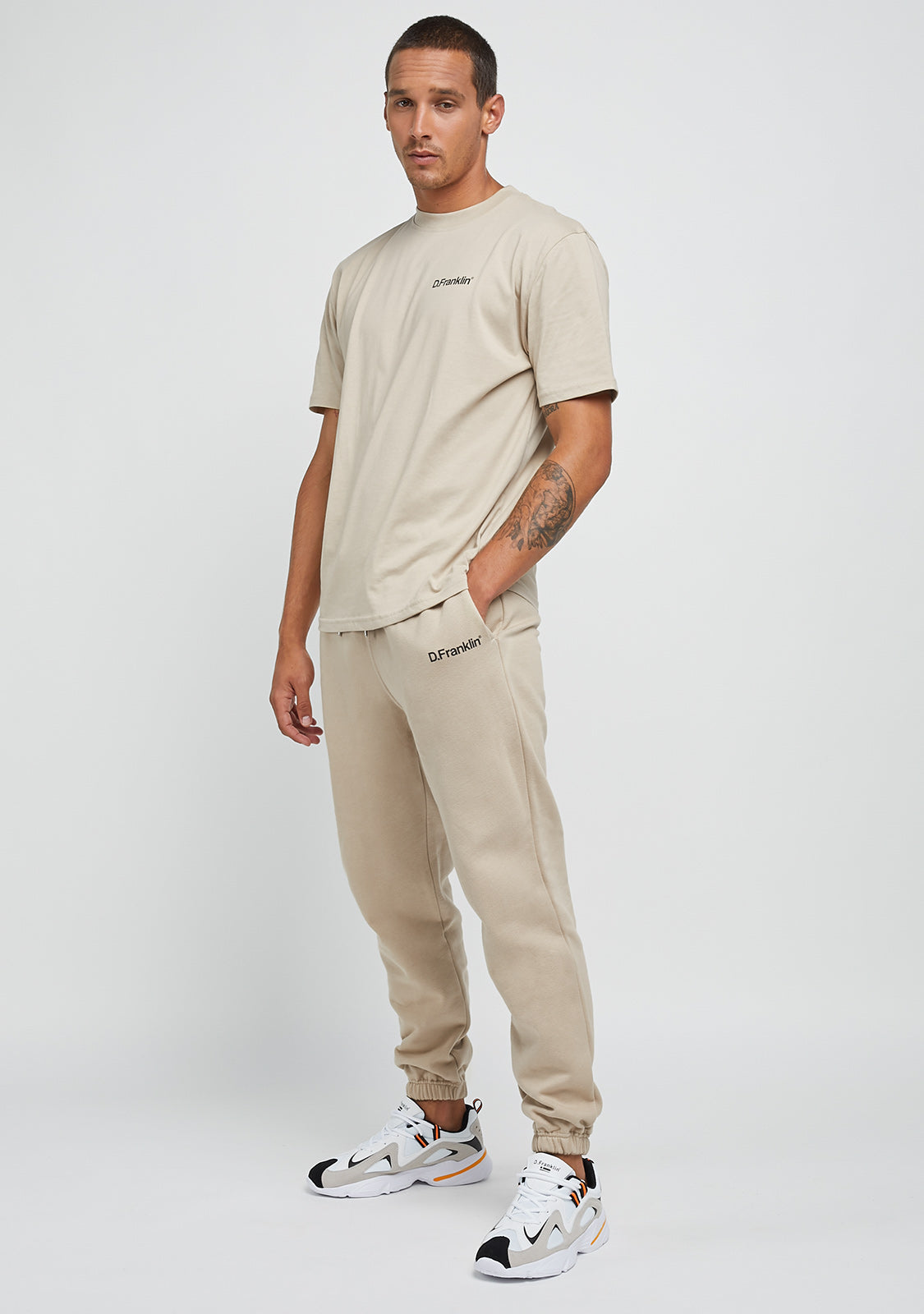 Basic Lounge Jogger Beige
