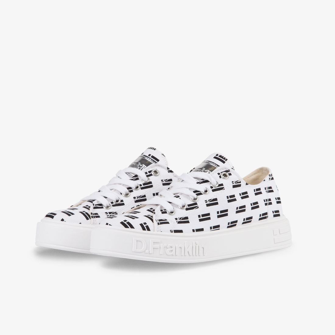 Gumme Monogram White